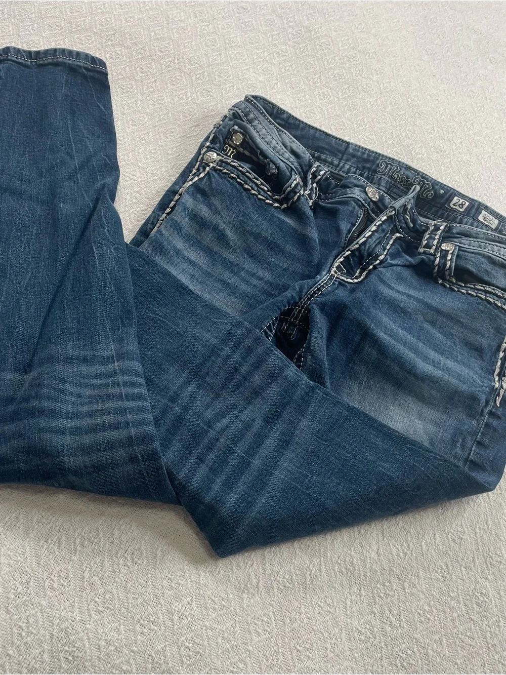 Miss Me Medium Blue Straight Jeans ~ Size 28 ~ Dress up your jeans* Bling